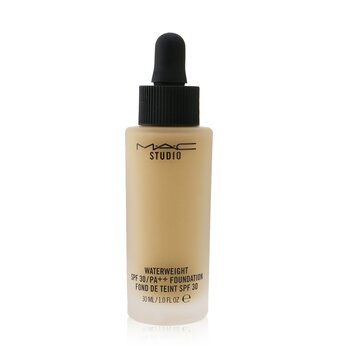 MAC Studio Waterweight Foundation SPF 30 - # NC42 (True Medium con sottotono dorato)