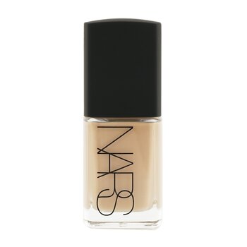 NARS Fondotinta Sheer Glow - Yukon (Light 2.5)