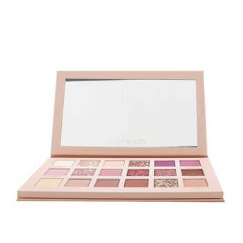 La nuova palette di ombretti Nude (ombretto 18x)